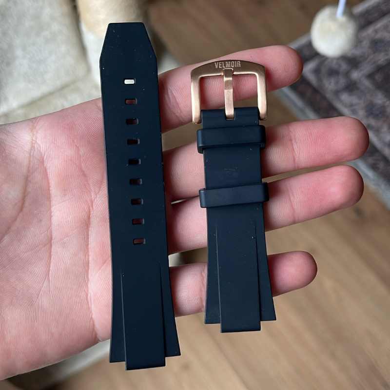 Velmoir Rubber Straps