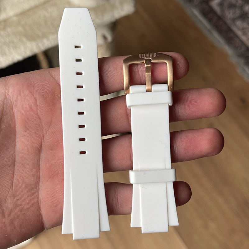 Velmoir Rubber Straps